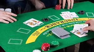 Antarmuka permainan Capsa Susun di sarang 188 menampilkan tangan pemain dan dealer
